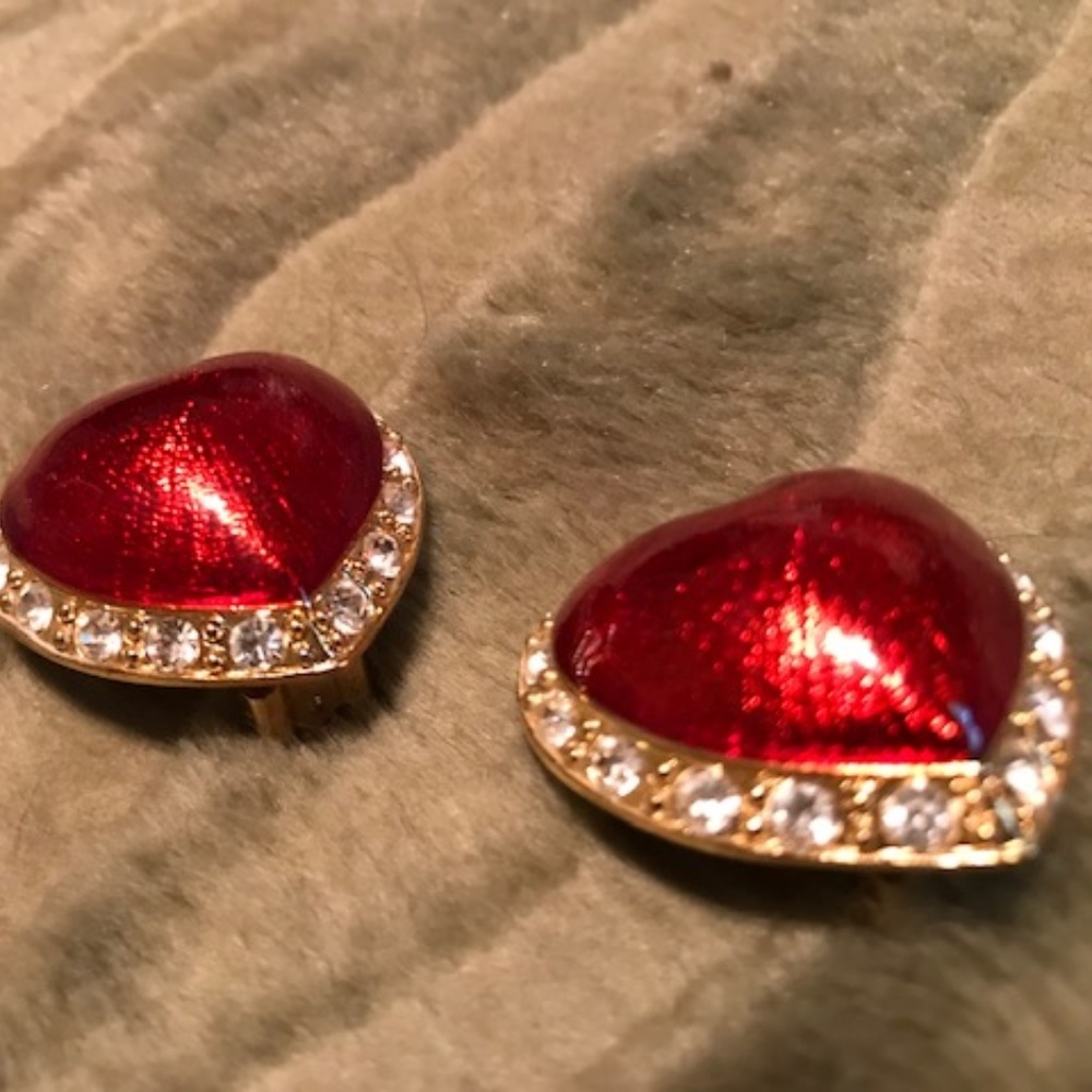 Red Heart Bling Clip Earrings